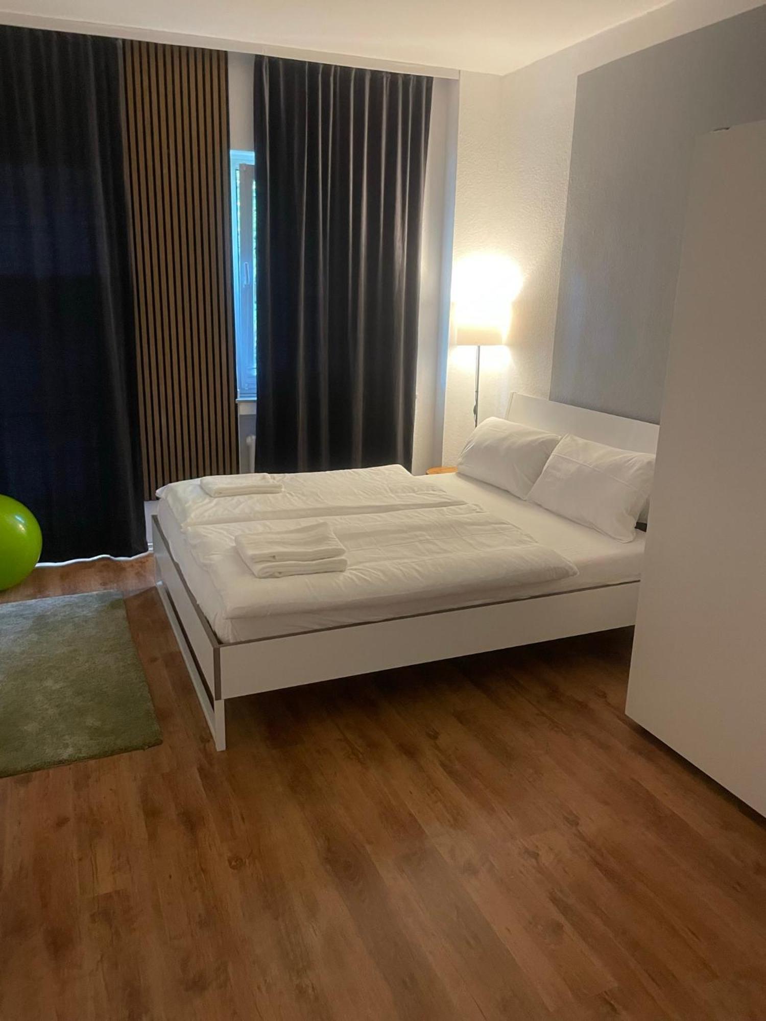 Apartamento 4 Min Naehe Von Hbf Und Dom Mit Garten ,balkon & Office Colónia