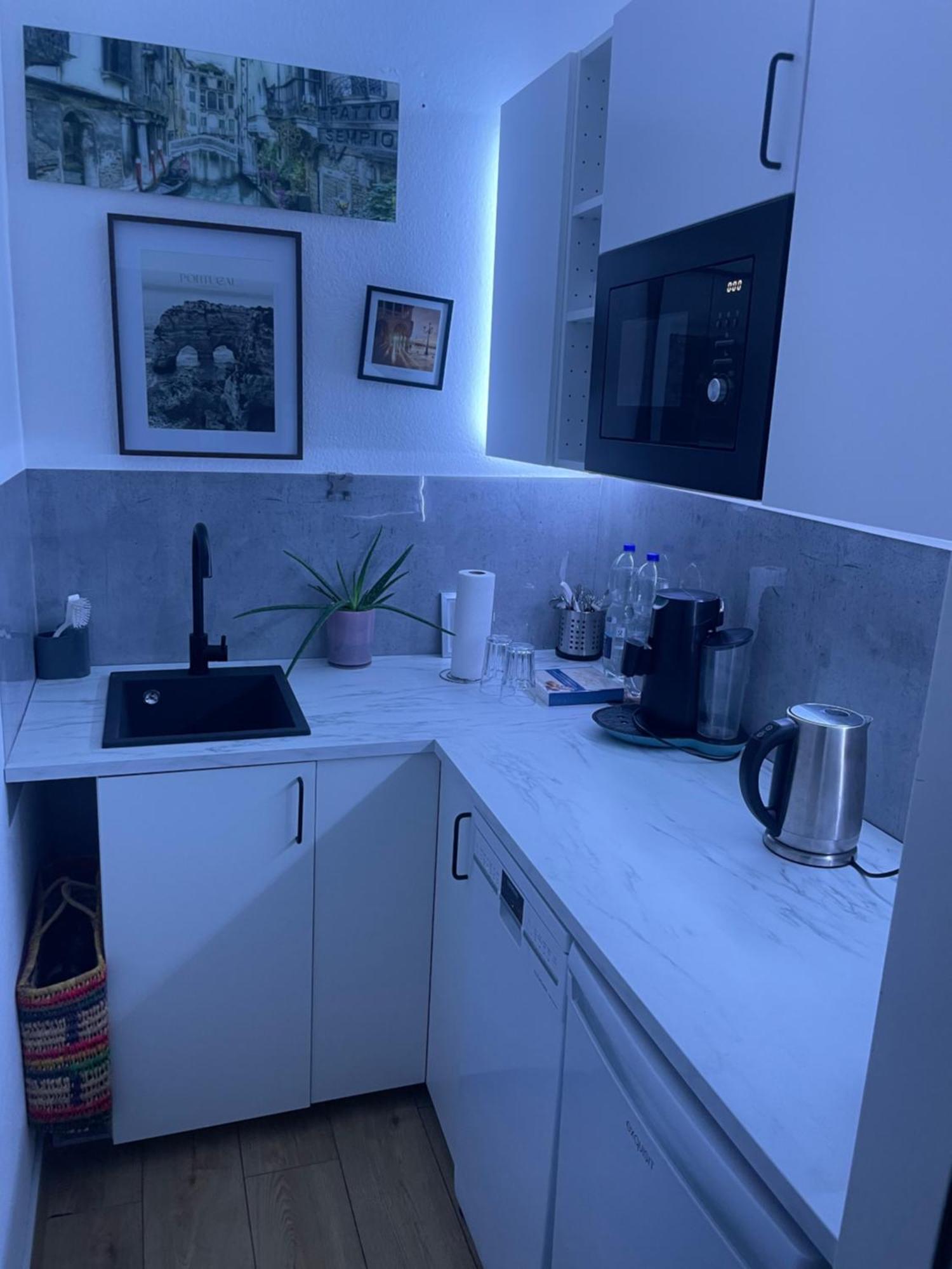 4 Min Naehe Von Hbf Und Dom Mit Garten ,balkon & Office Colónia