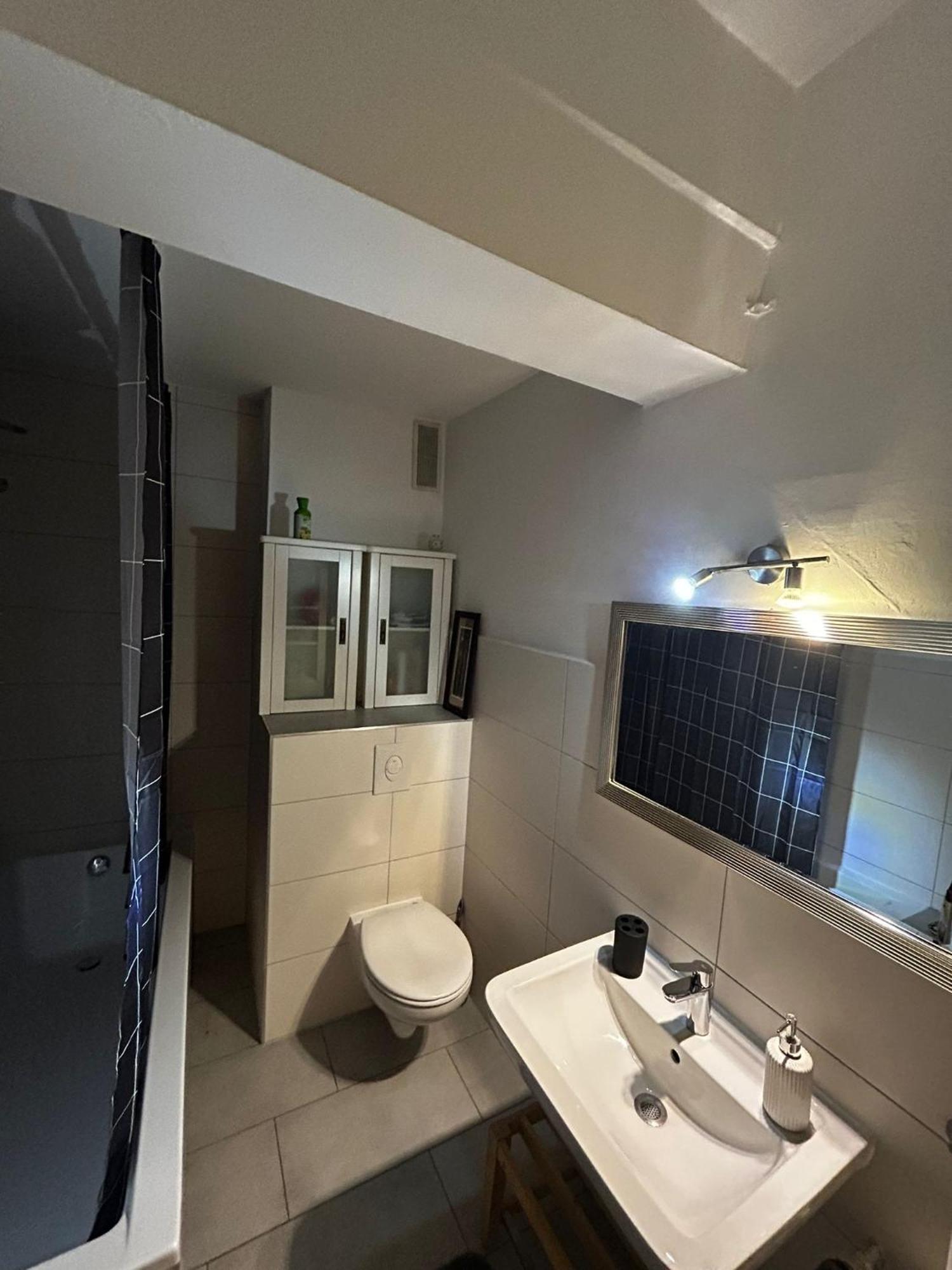 4 Min Naehe Von Hbf Und Dom Mit Garten ,balkon & Office * Colónia